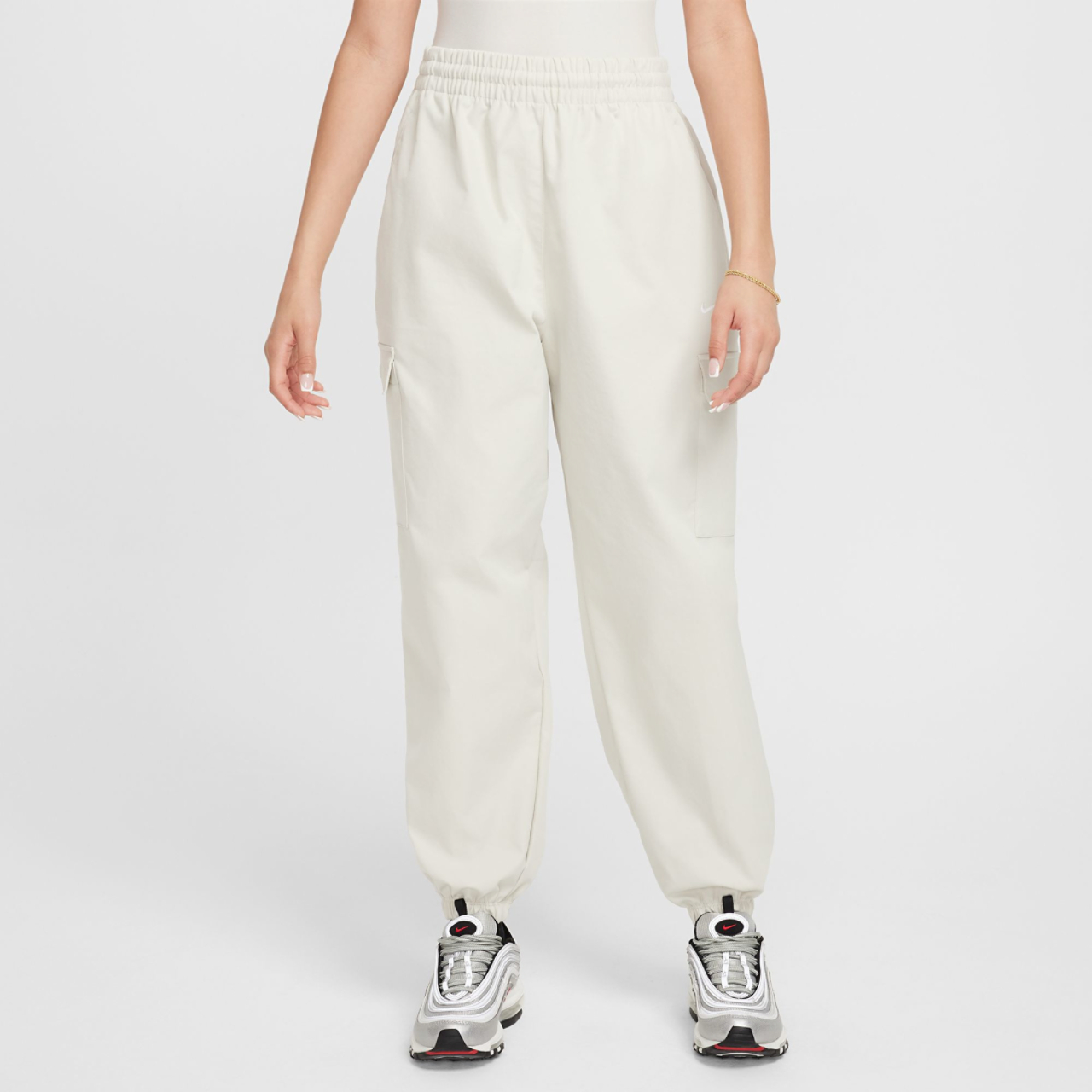Nike NSW Cargo Star Pants Image 1 of 2. Tap to open photo gallery.