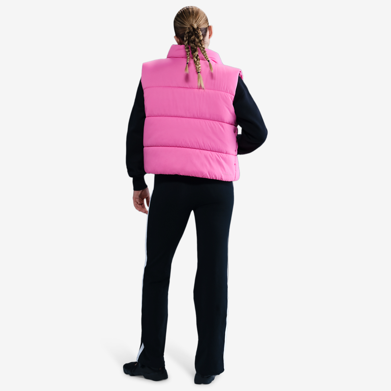 Nike NSW Therma-FIT Classic Vest Image 4 of 4. Tap to open photo gallery.