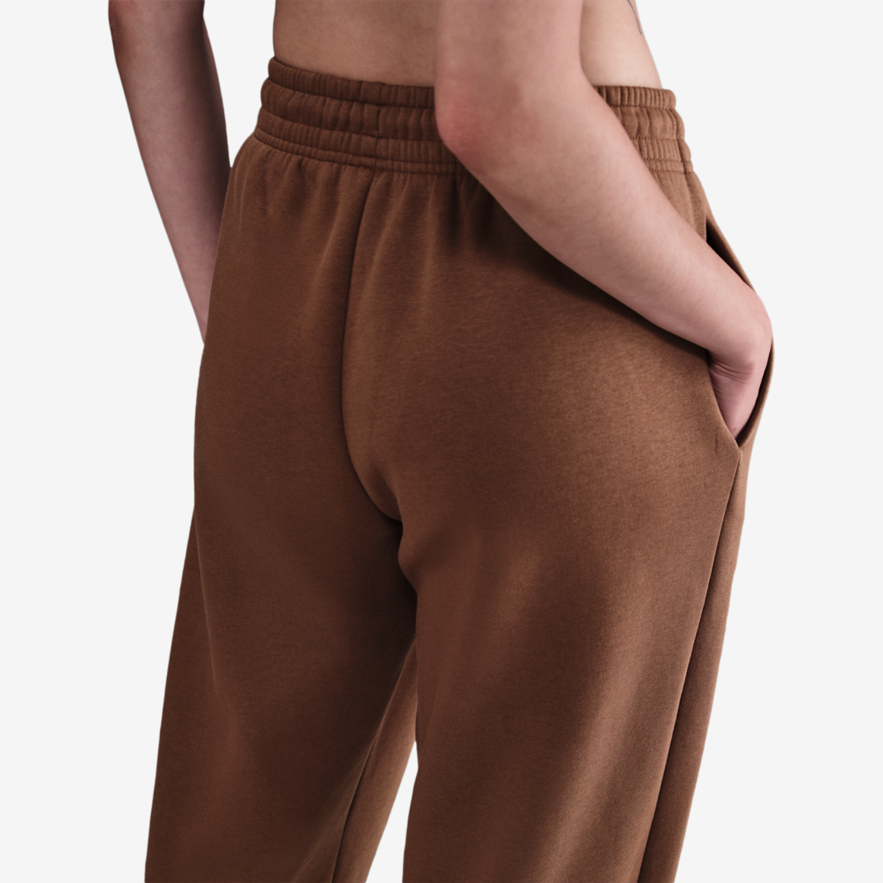 Nike Phoenix HR OS Pants Image 2 of 4. Tap to open photo gallery.