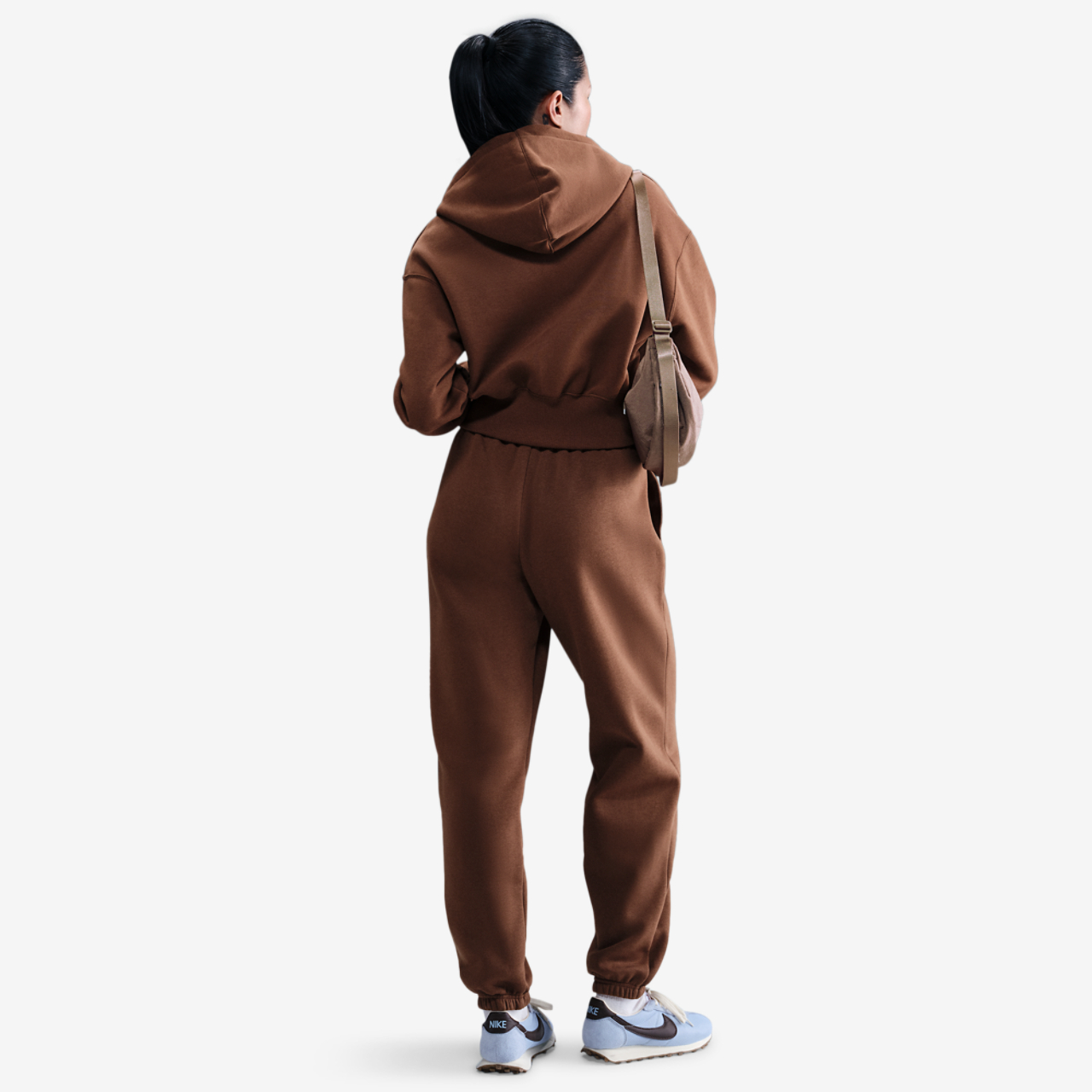 Nike Phoenix HR OS Pants Image 4 of 4. Tap to open photo gallery.