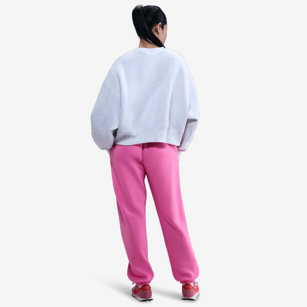 Nike Phoenix HR OS Pants Image 5 of 5. Tap to open photo gallery.