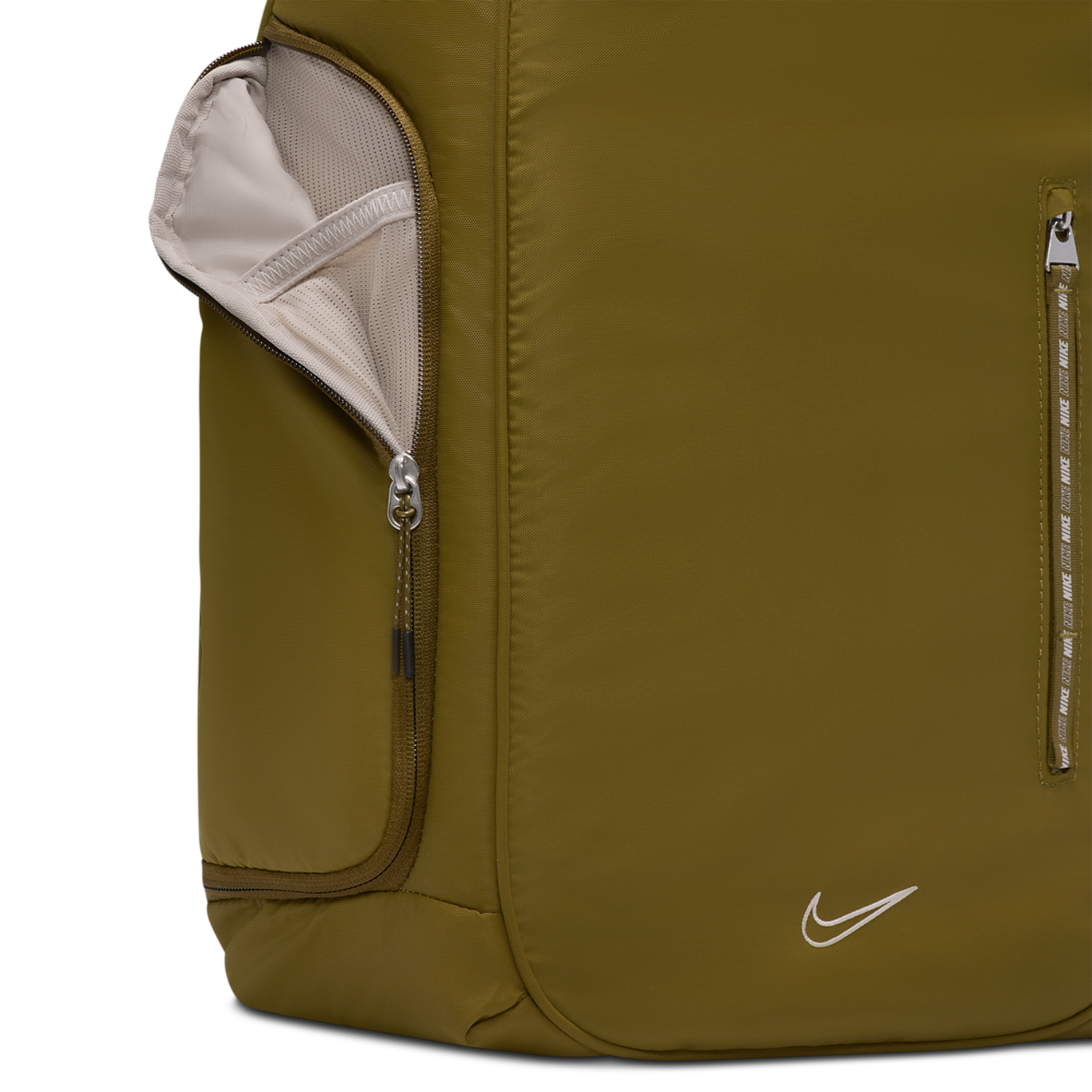 Nike Commuter Tote Image 6 of 8. Tap to open photo gallery.