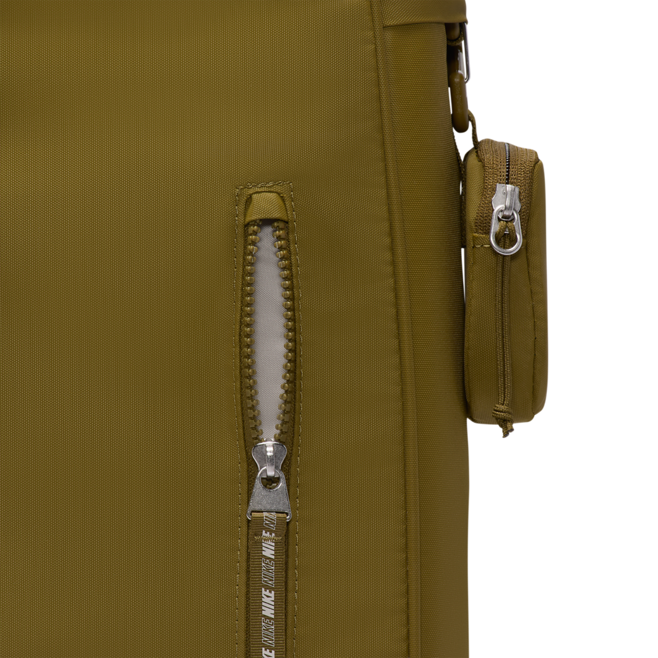 Nike Commuter Tote Image 7 of 8. Tap to open photo gallery.