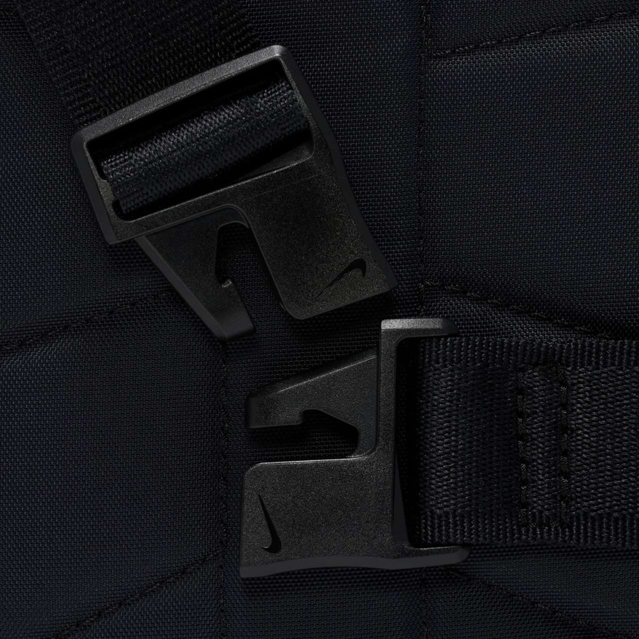 Nike Commuter Crossbody Bag  Image 6 of 7. Tap to open photo gallery.