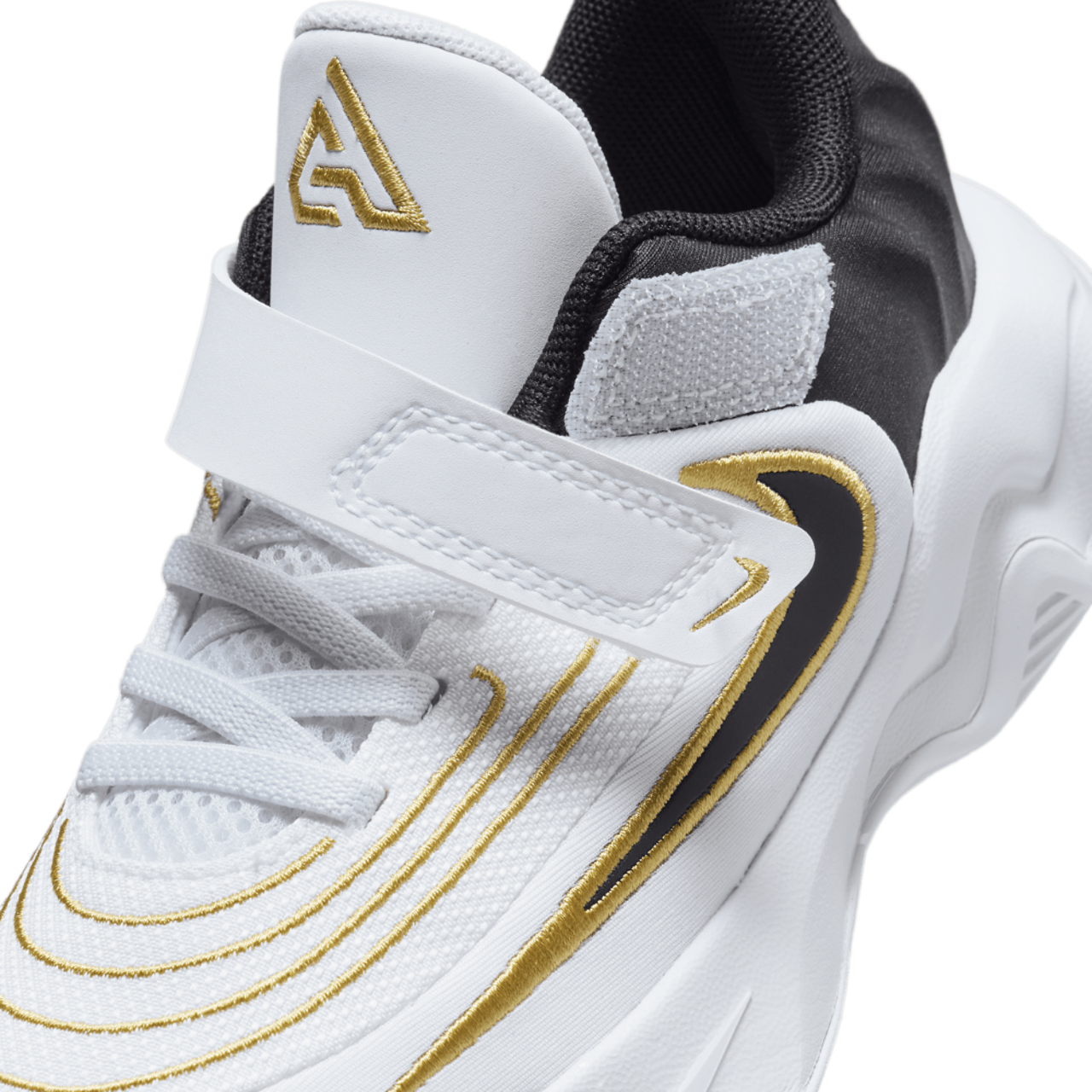 Nike Giannis Immortality 4 Image 7 of 9. Tap to open photo gallery.