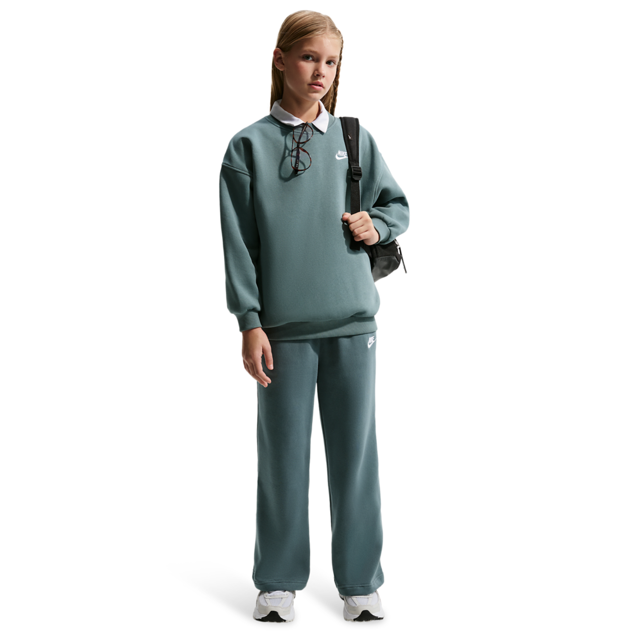 Nike NSW Club Fleece WL Pants Image 4 of 5. Tap to open photo gallery.
