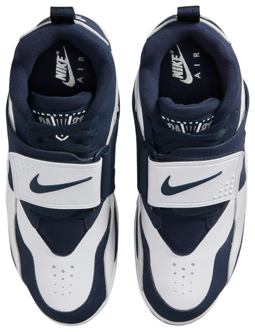 Nike Nike Air Diamond Turf Image 4 of 5. Tap to open photo gallery.