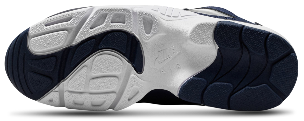 Nike Nike Air Diamond Turf Image 5 of 5. Tap to open photo gallery.