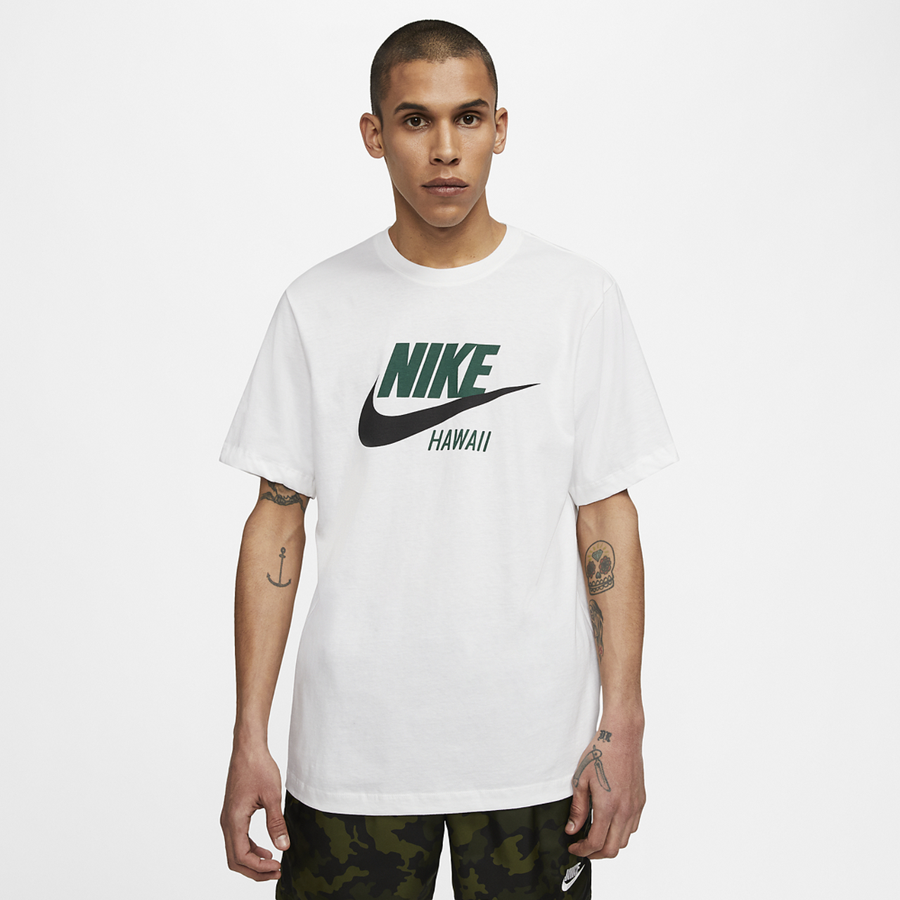 Nike NSW City T-Shirt Image 1 of 3. Tap to open photo gallery.