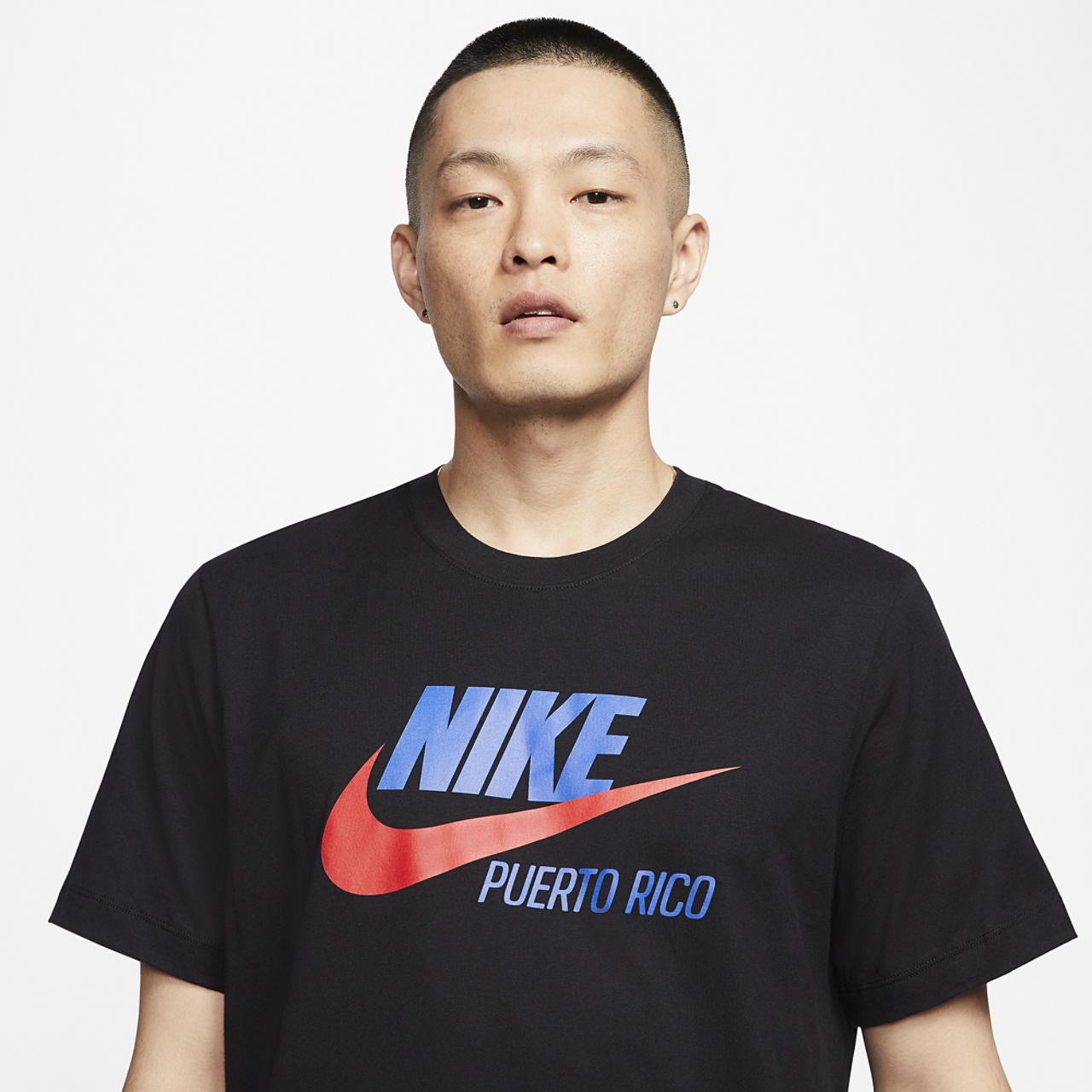 Nike NSW City T-Shirt Image 3 of 3. Tap to open photo gallery.