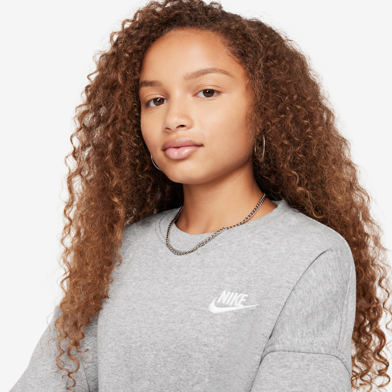 Nike NSW Club Fleece Boxy Crew LBR Image 3 of 4. Tap to open photo gallery.
