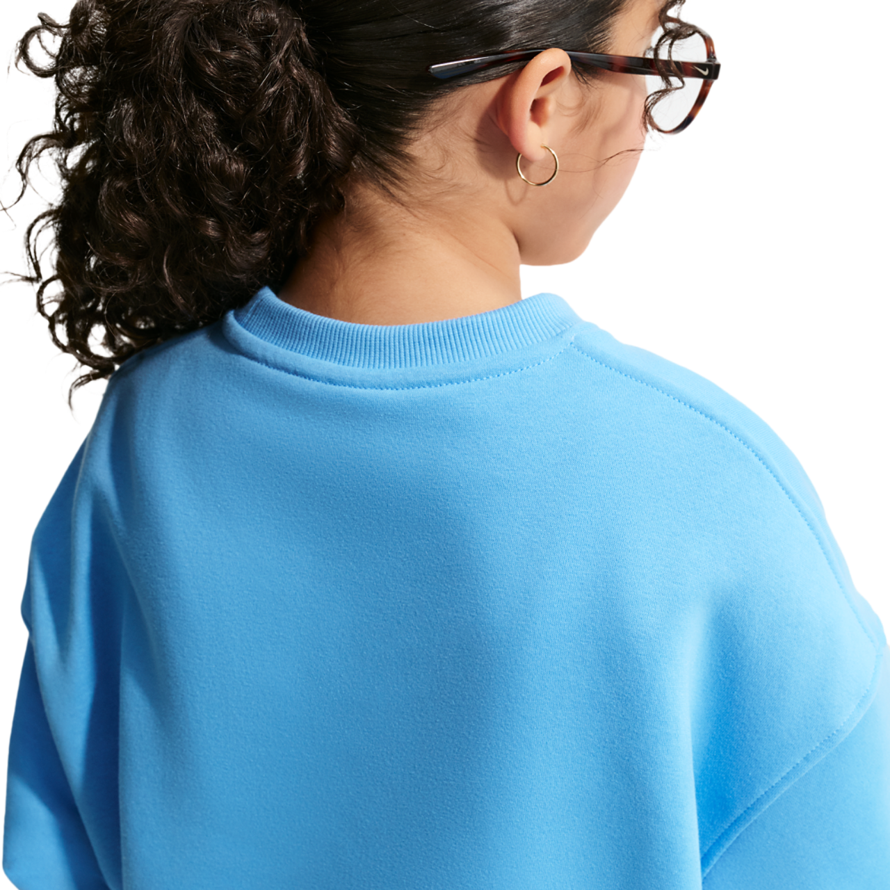 Nike NSW Club Fleece LBR Boxy Crew Image 2 of 2. Tap to open photo gallery.