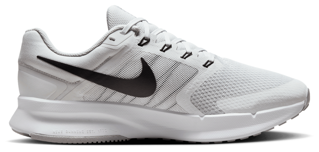 Nike Run Swift 3 Wide Image 1 of 5. Tap to open photo gallery.