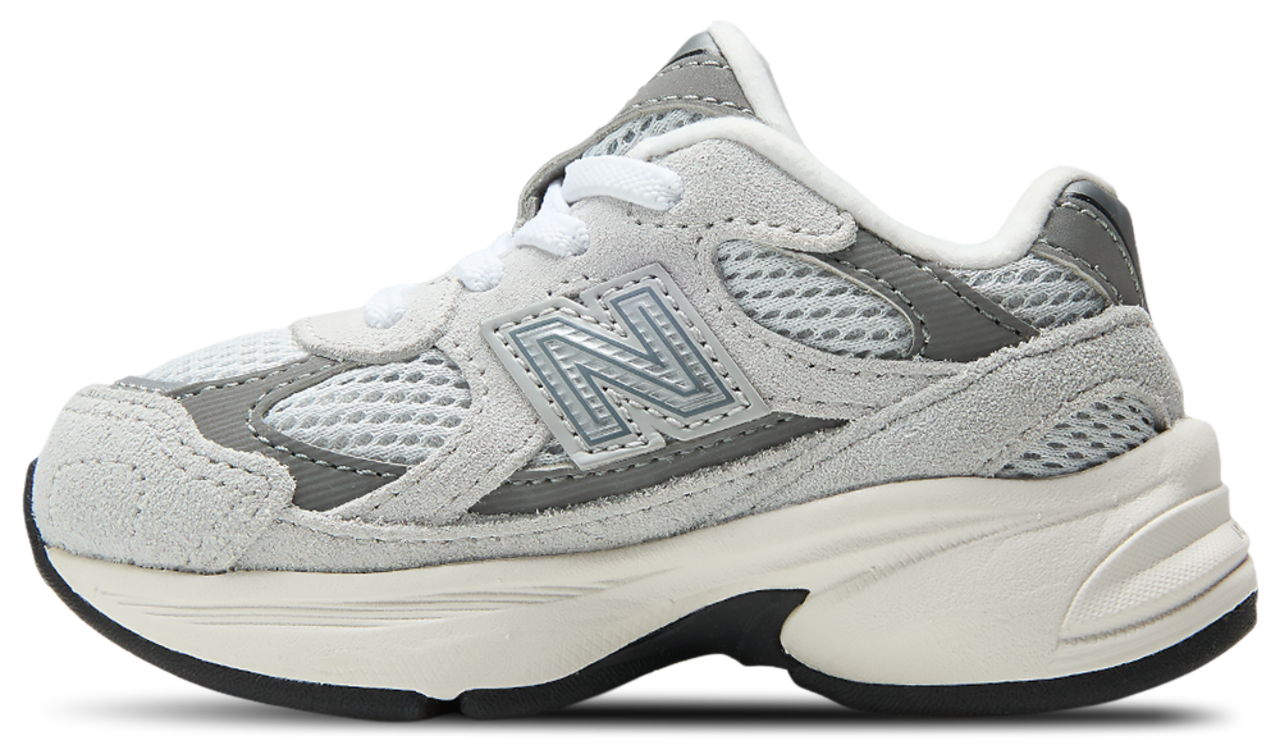 New Balance 2010 Image 2 of 5. Tap to open photo gallery.